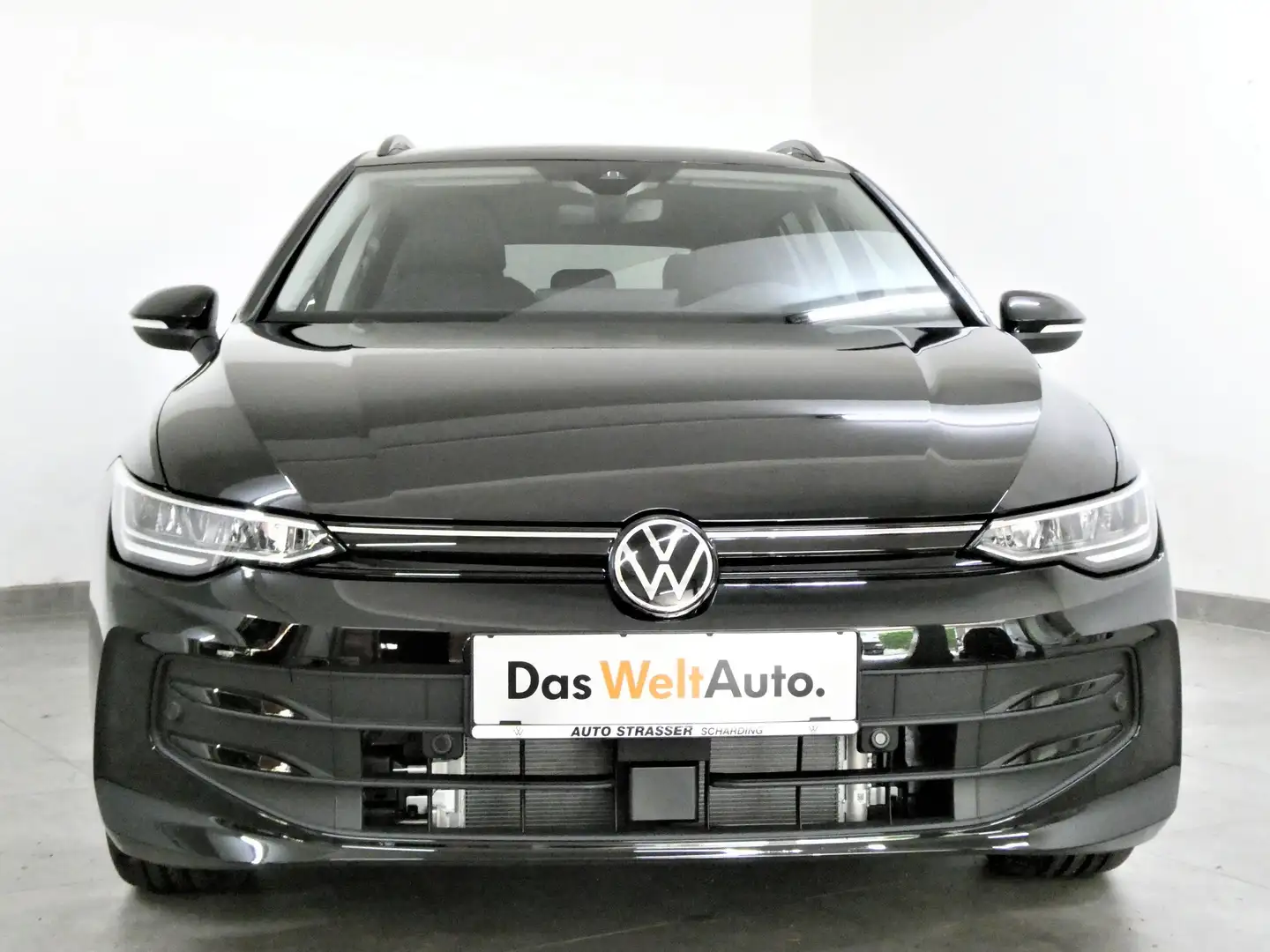 Volkswagen Golf Variant Life DSG LED ACC R-Kamera Massage DAB App virtual Schwarz - 2