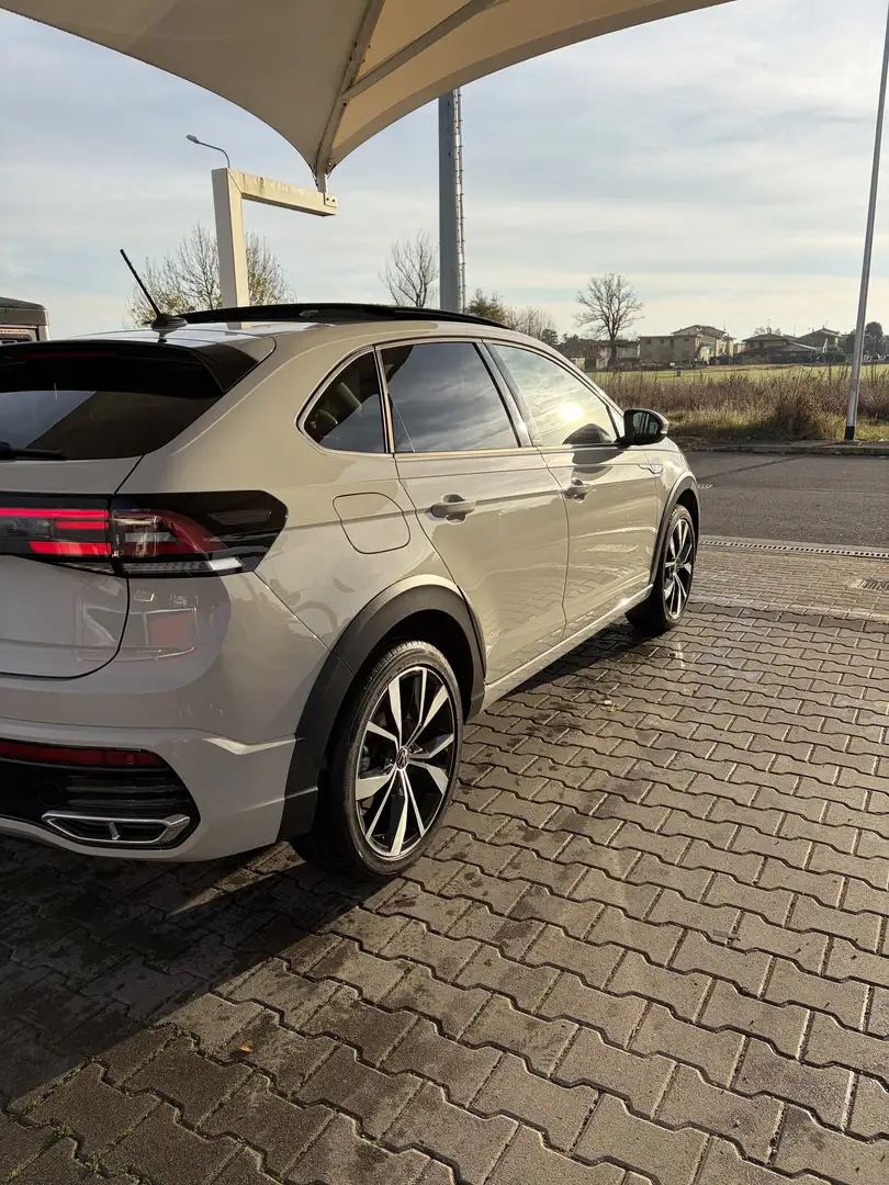 Volkswagen Taigo 1.0 tsi R-Line 110cv dsg - 2