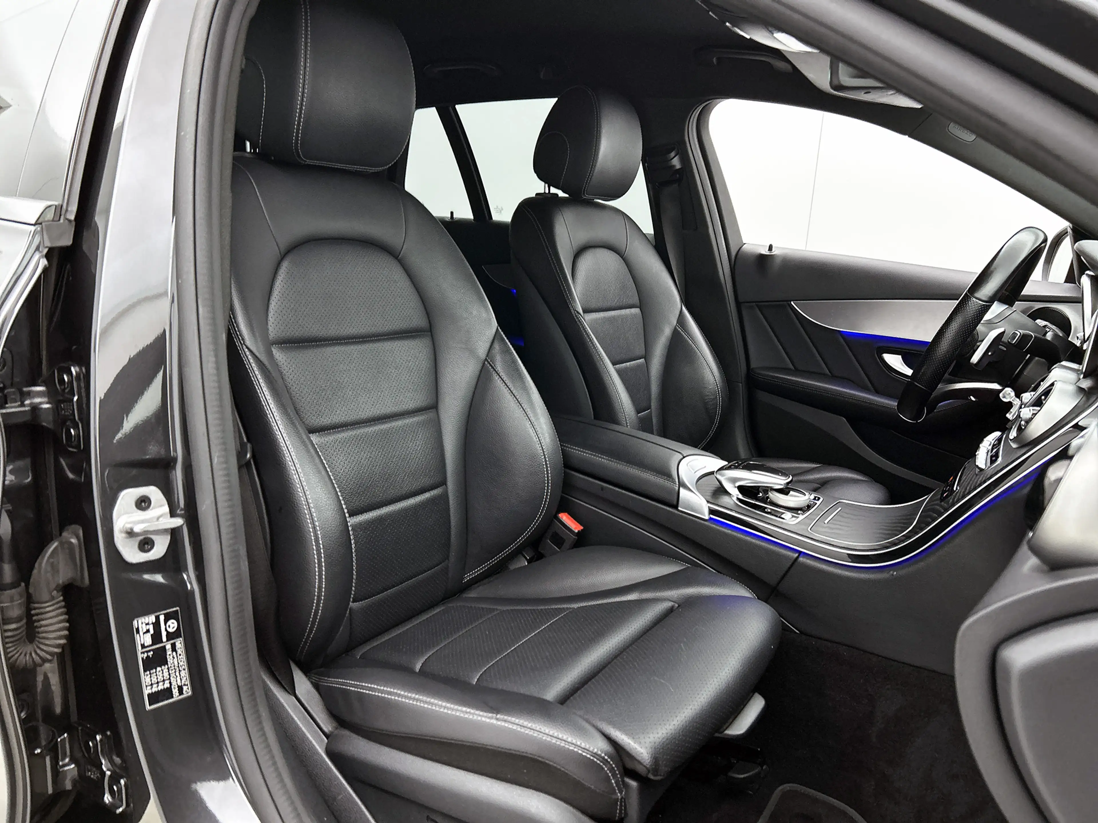 Mercedes-Benz C 300 Estate AMG de Solution Luxury Limited / Leder / Ai — photo 38