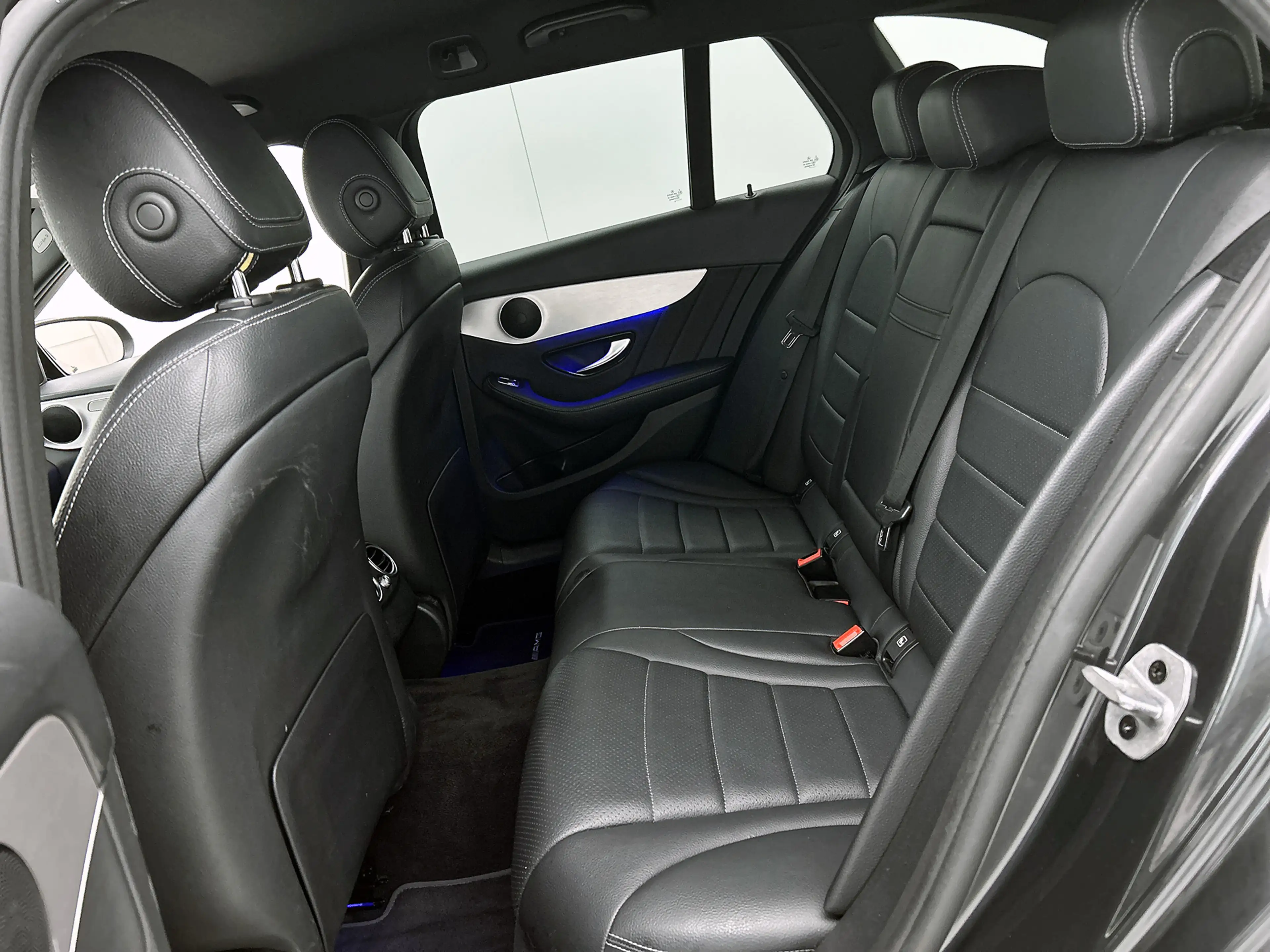 Mercedes-Benz C 300 Estate AMG de Solution Luxury Limited / Leder / Ai — photo 27