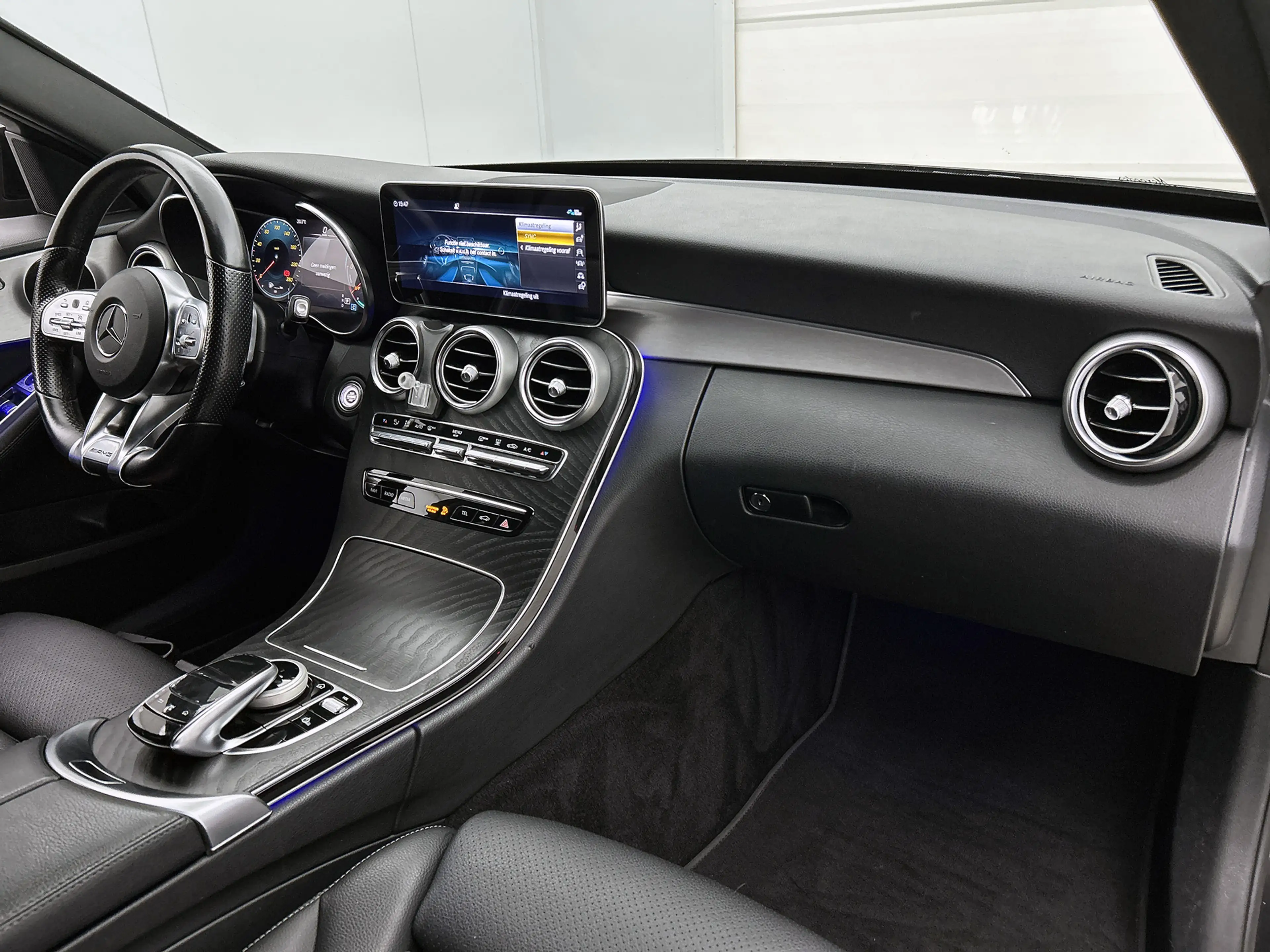Mercedes-Benz C 300 Estate AMG de Solution Luxury Limited / Leder / Ai — photo 2