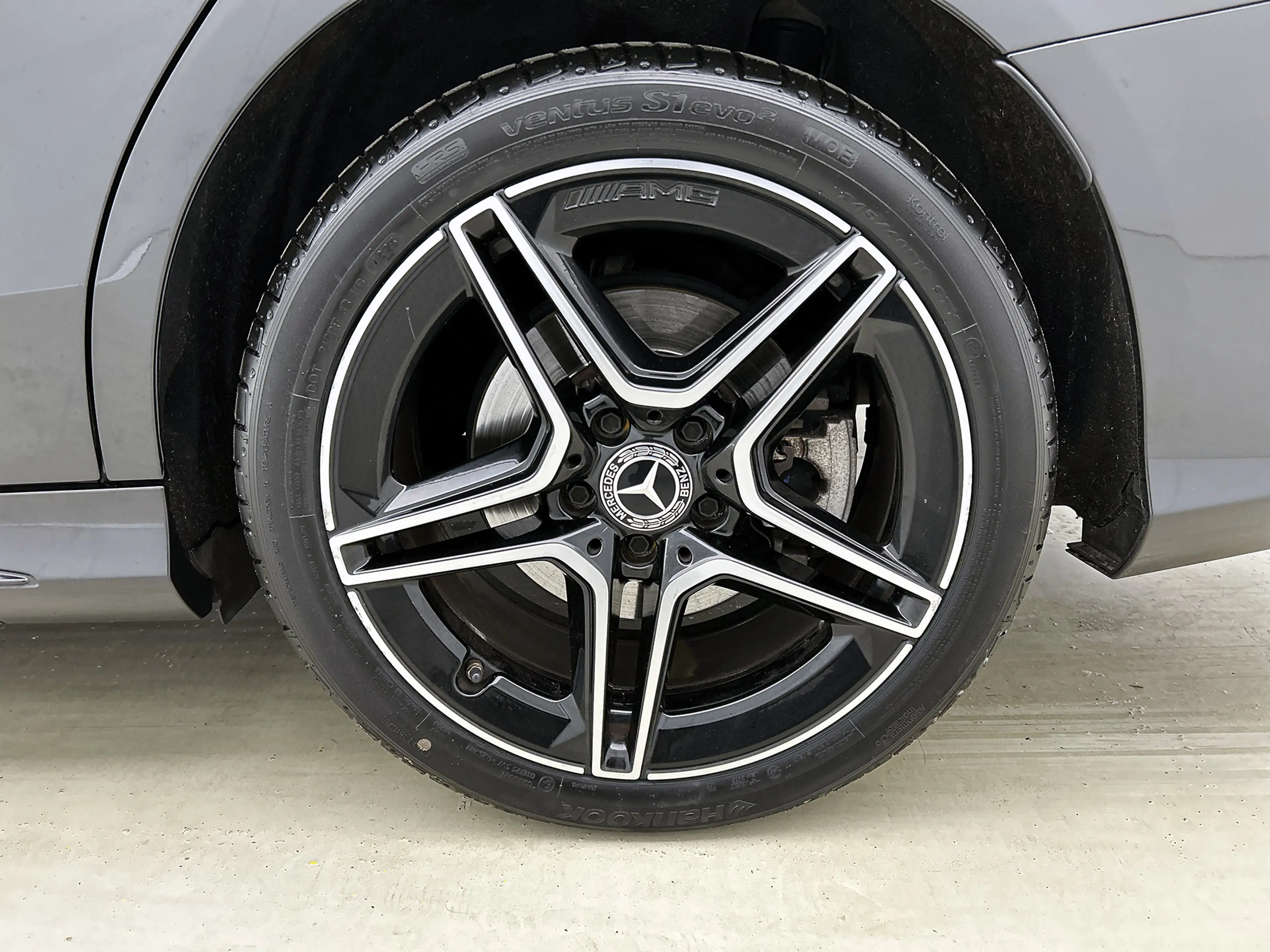 Mercedes-Benz C 300 Estate AMG de Solution Luxury Limited / Leder / Ai — photo 36