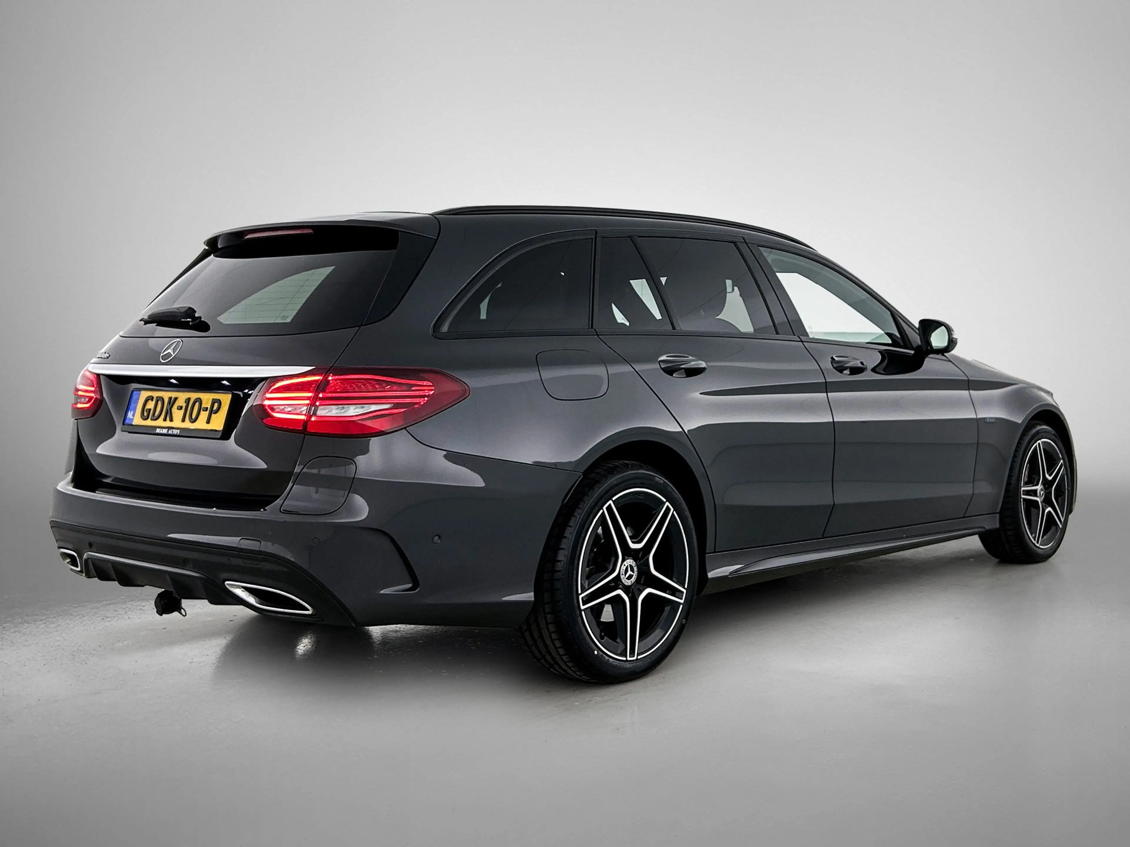 Mercedes-Benz C 300 Estate AMG de Solution Luxury Limited / Leder / Ai — photo 5