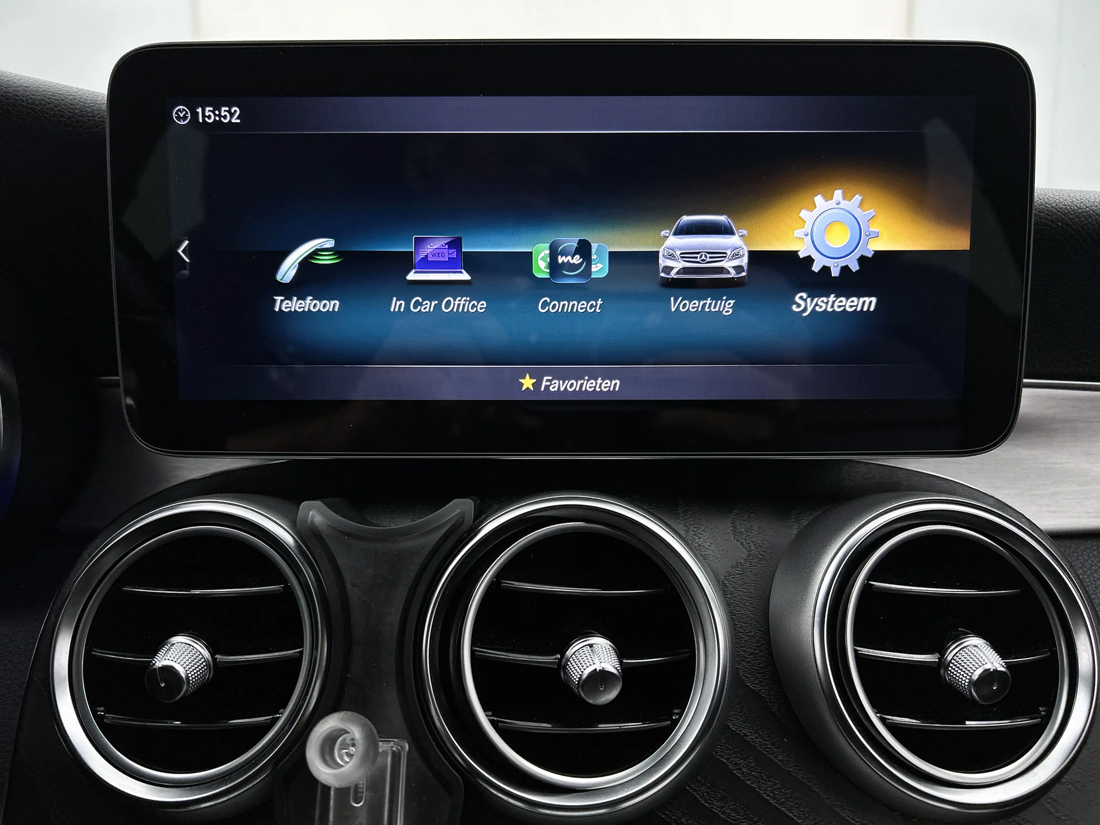 Mercedes-Benz C 300 Estate AMG de Solution Luxury Limited / Leder / Ai — photo 31