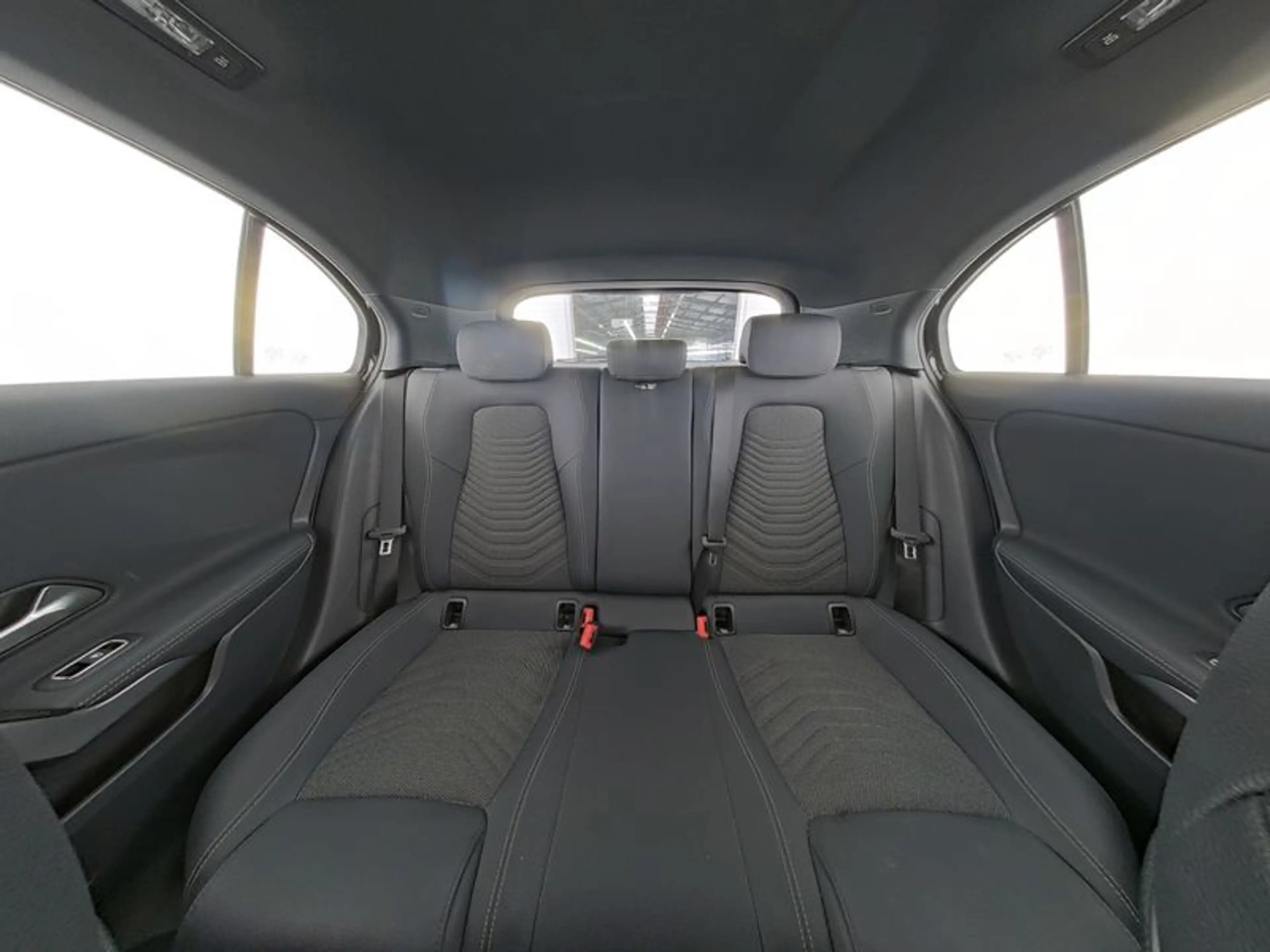 Mercedes-Benz A 200 , PROGRESSIVE MULTI KAMERA PANO SPUR PDC — photo 8