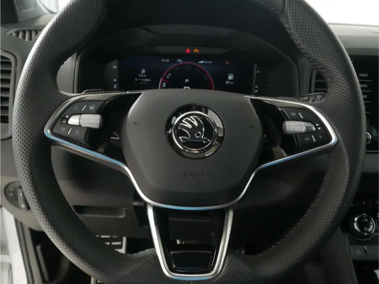 Skoda Karoq 1.5 TSI DSG Sportline AHK/NAV/LED/Kamera, миниатюра 10