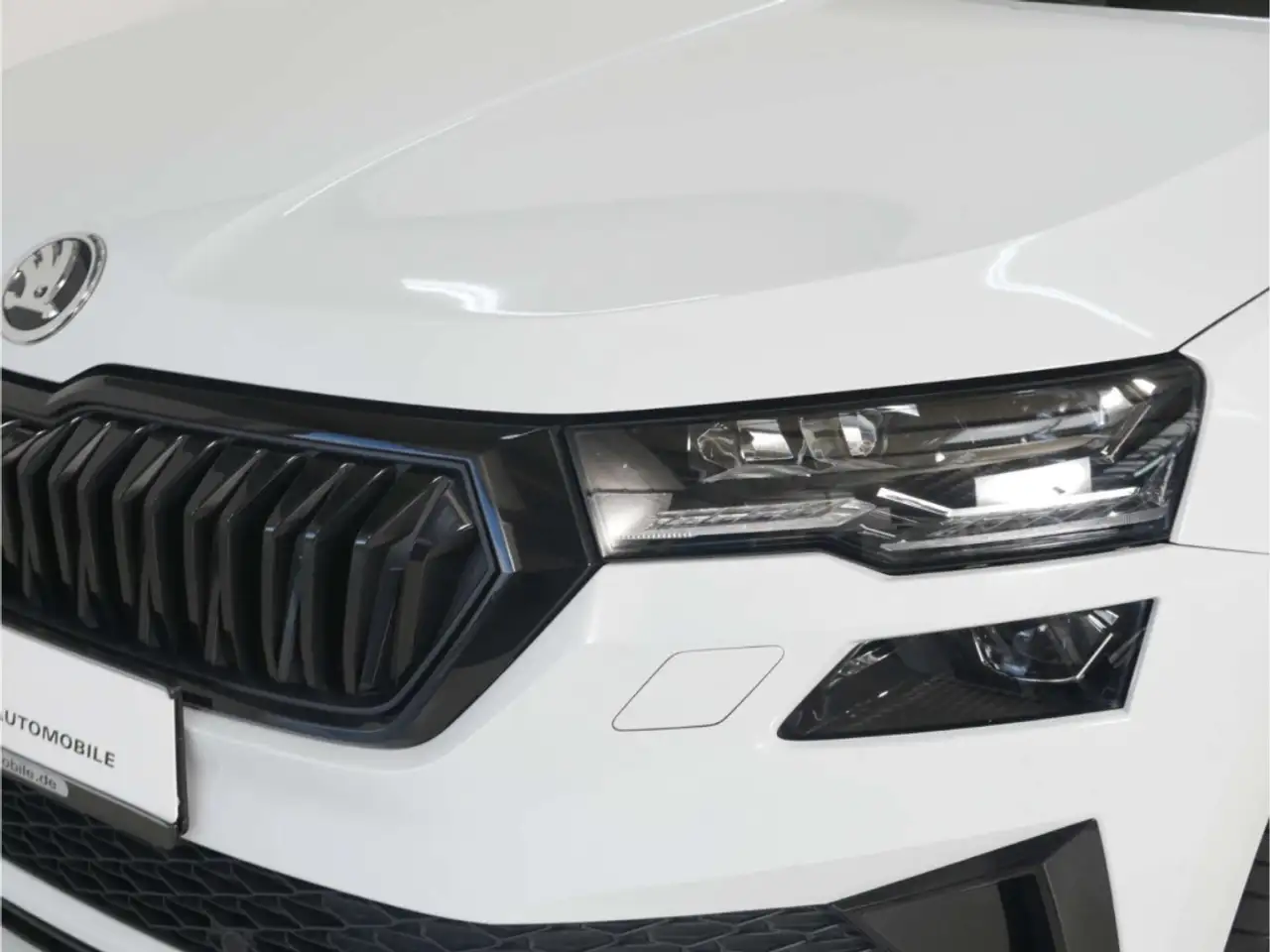 Skoda Karoq 1.5 TSI DSG Sportline AHK/NAV/LED/Kamera, миниатюра 4