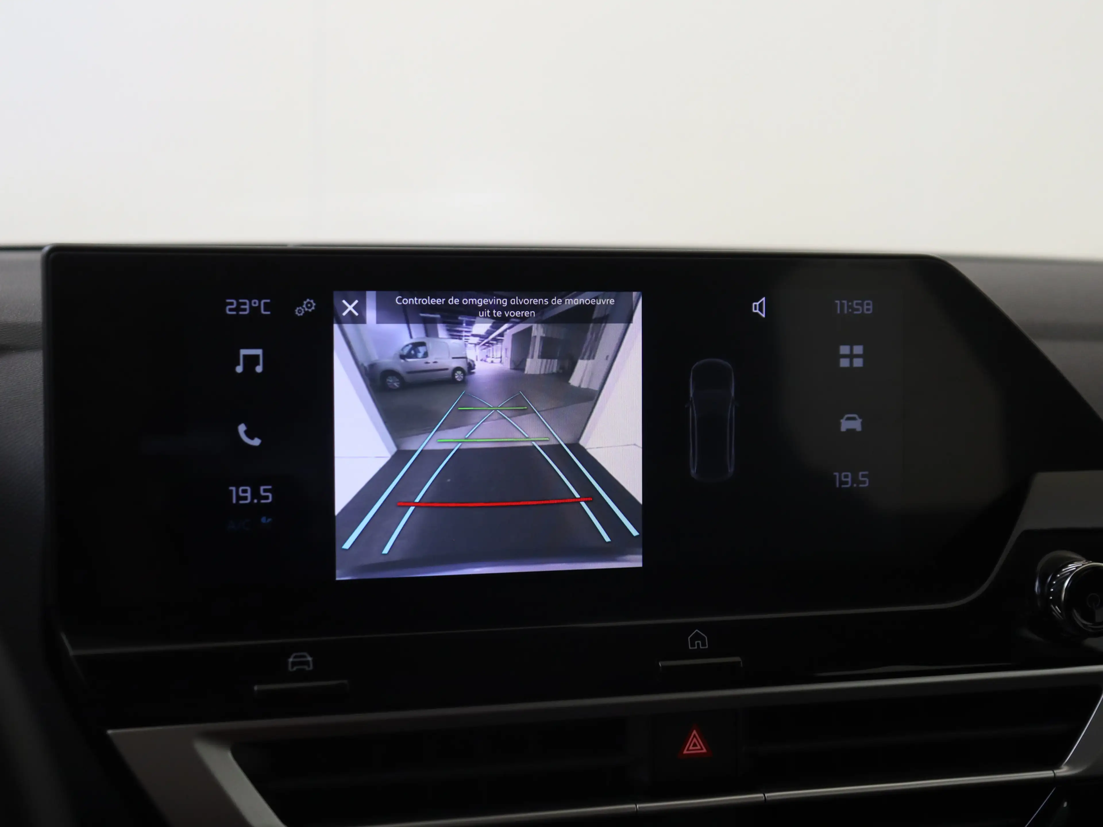 Citroen E-C4 Electric You 50 kWh — photo 14