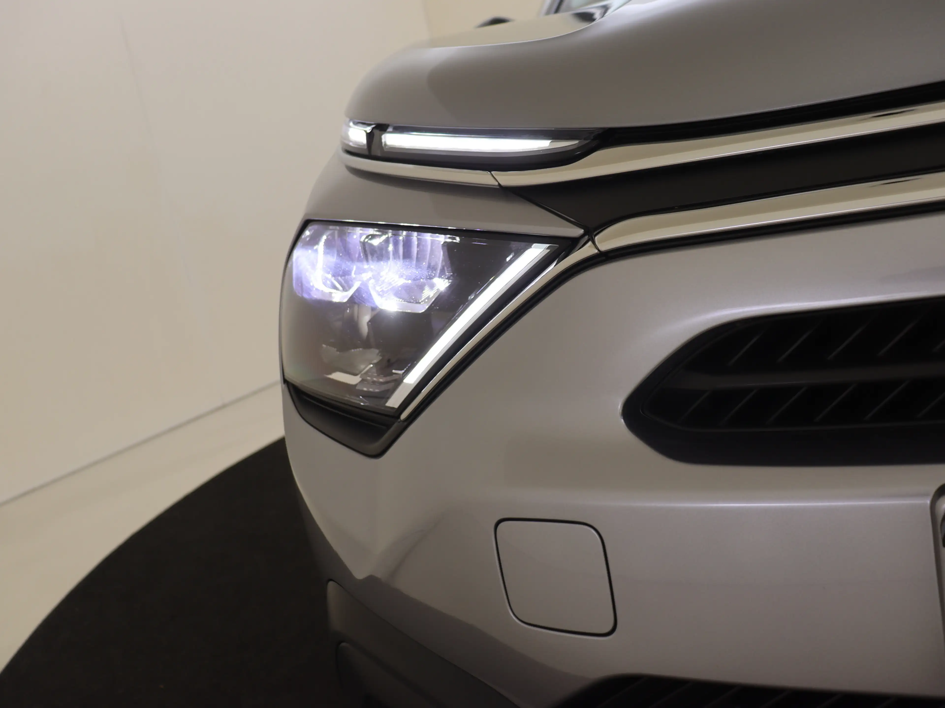 Citroen E-C4 Electric You 50 kWh — photo 13