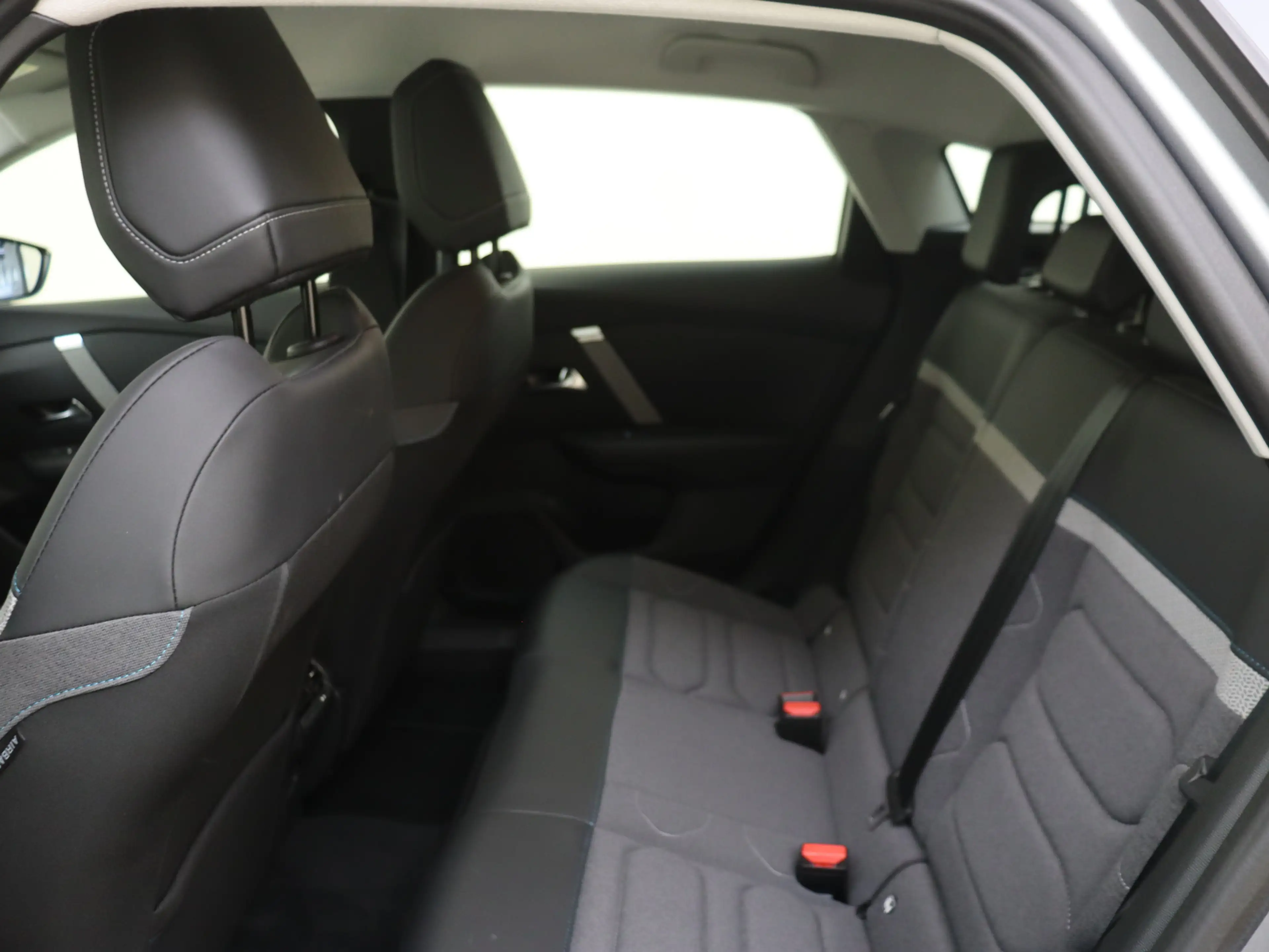 Citroen E-C4 Electric You 50 kWh — photo 12