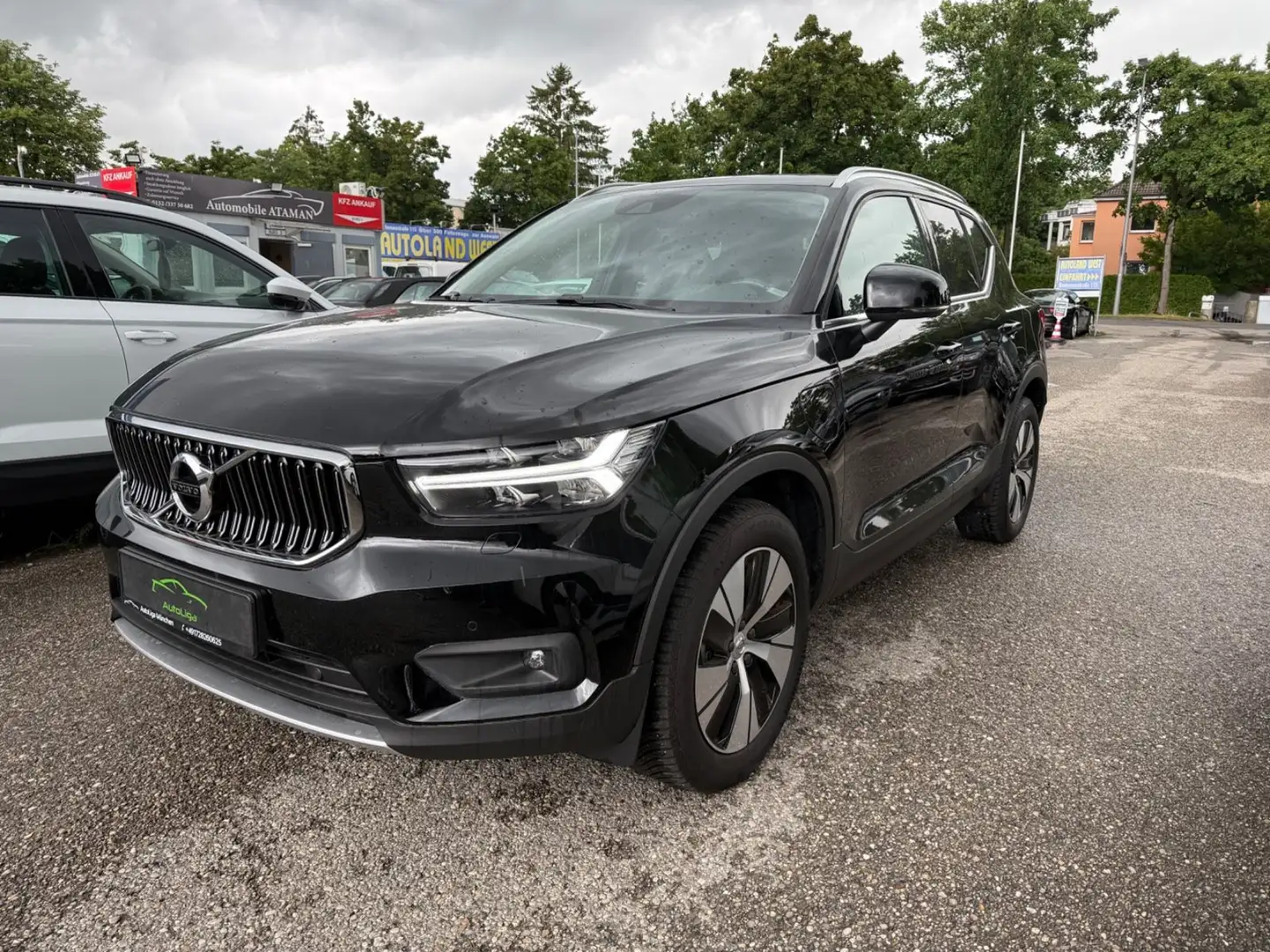 Volvo XC40 Inscription Expression Recharge Plug-In Hyb Zwart - 1