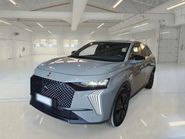 DS Automobiles DS 7 BlueHDi 130 Automatica Performance Line