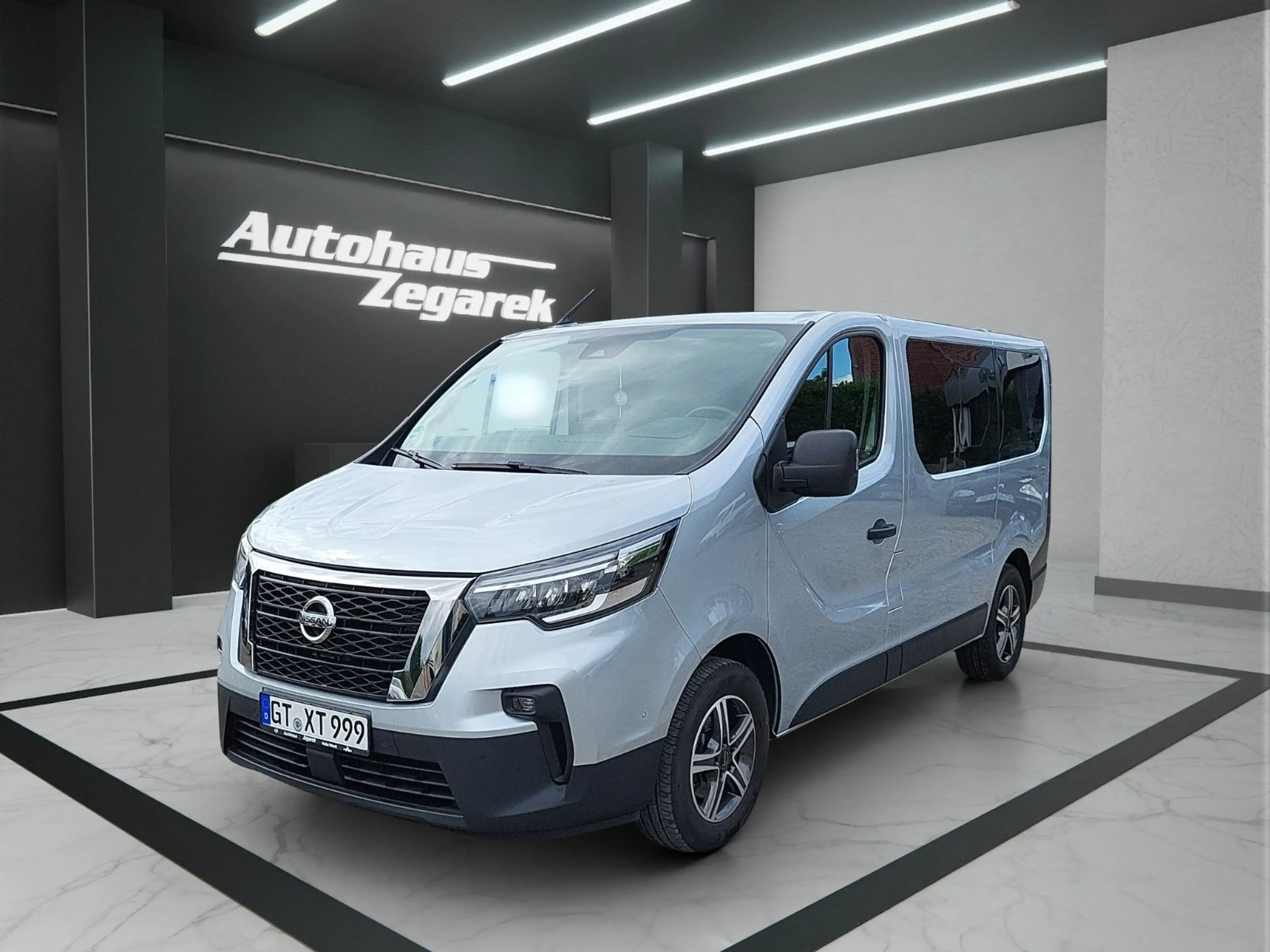 Nissan NV300 Kombi L1H1 2,8t N-CONNECTA — photo 2