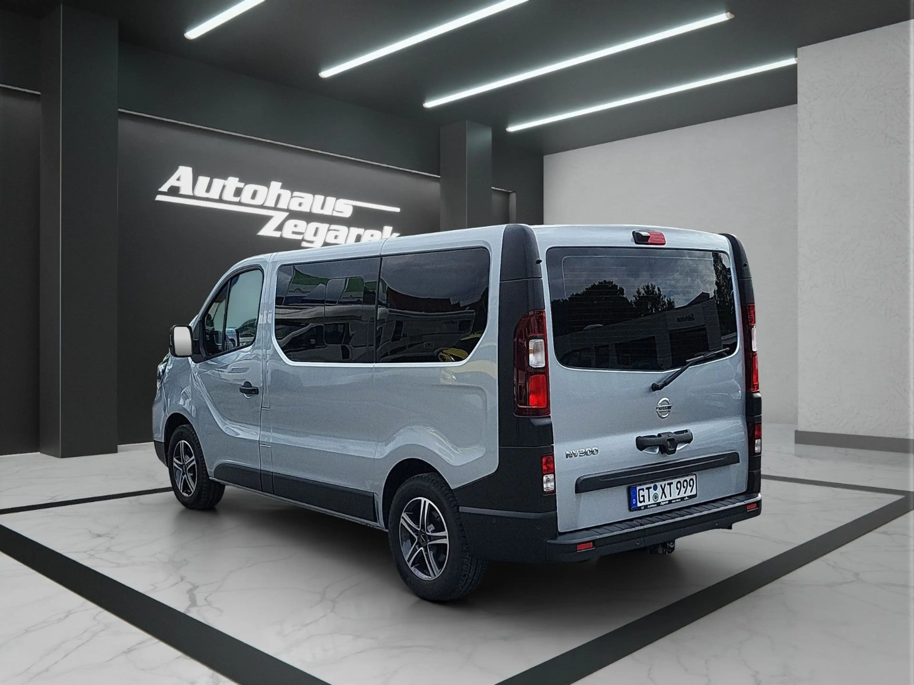 Nissan NV300 Kombi L1H1 2,8t N-CONNECTA — photo 4