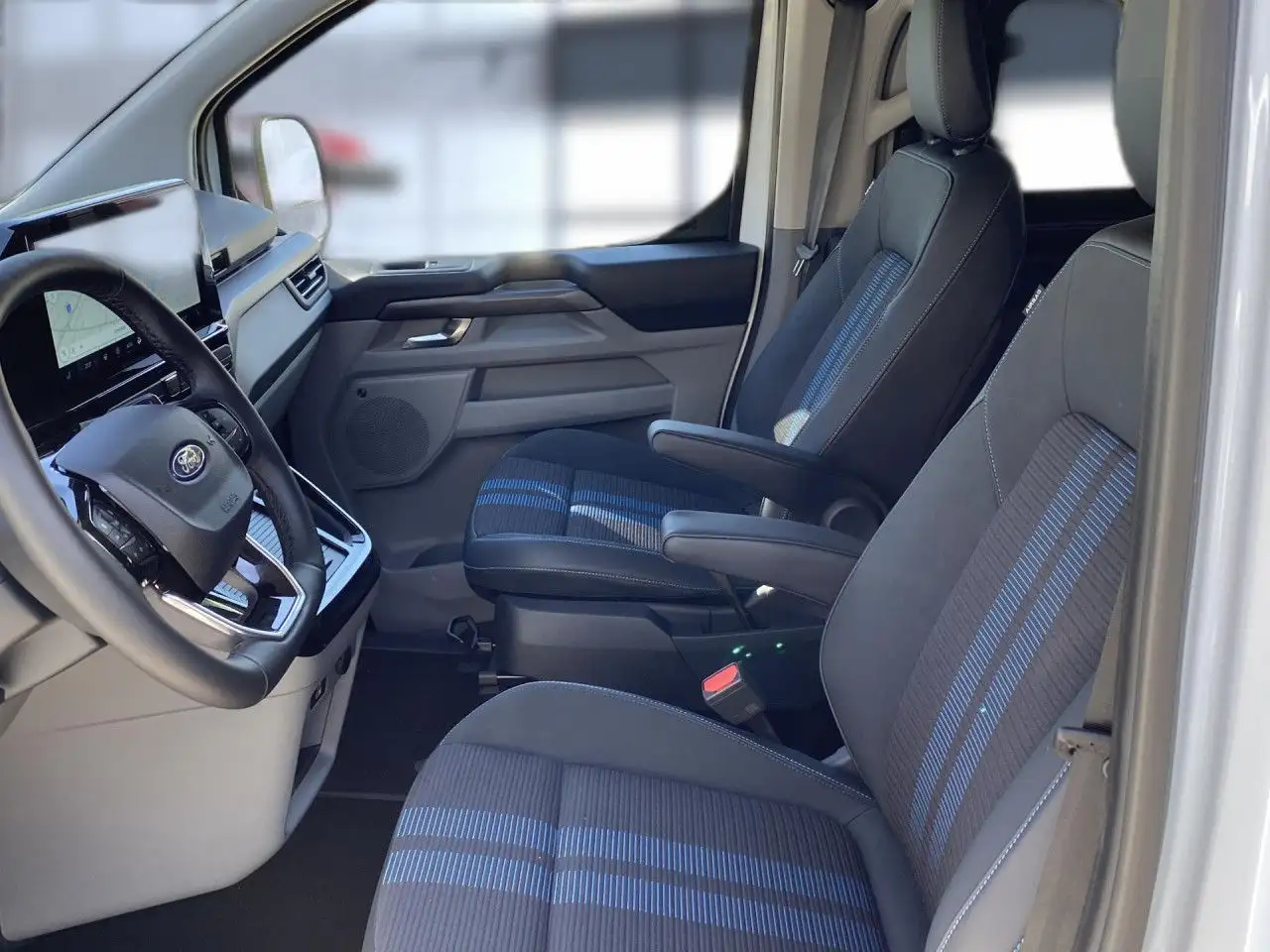 Ford Tourneo Custom Sport AWD L1 Sportpaket Navi LED 10