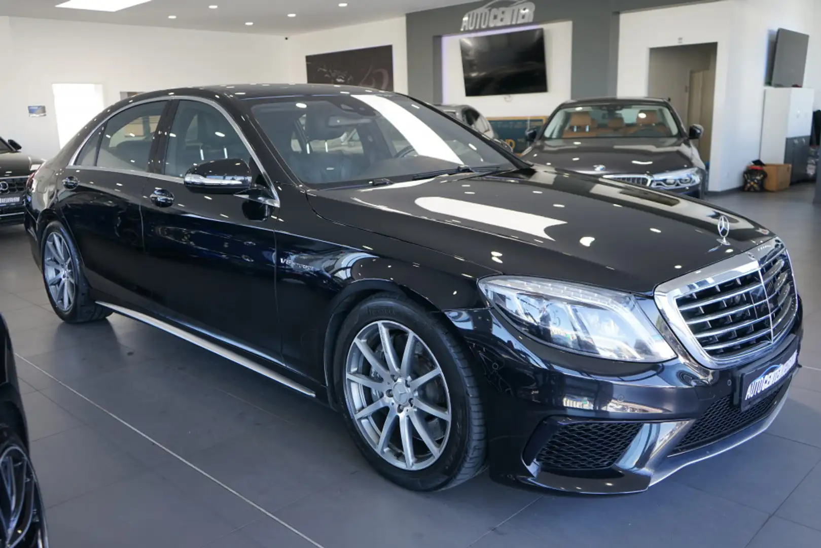 Mercedes-Benz S 63 AMG 4Matic L +KAMERA+NAVI+PANO+NACHTSICHT Noir - 1