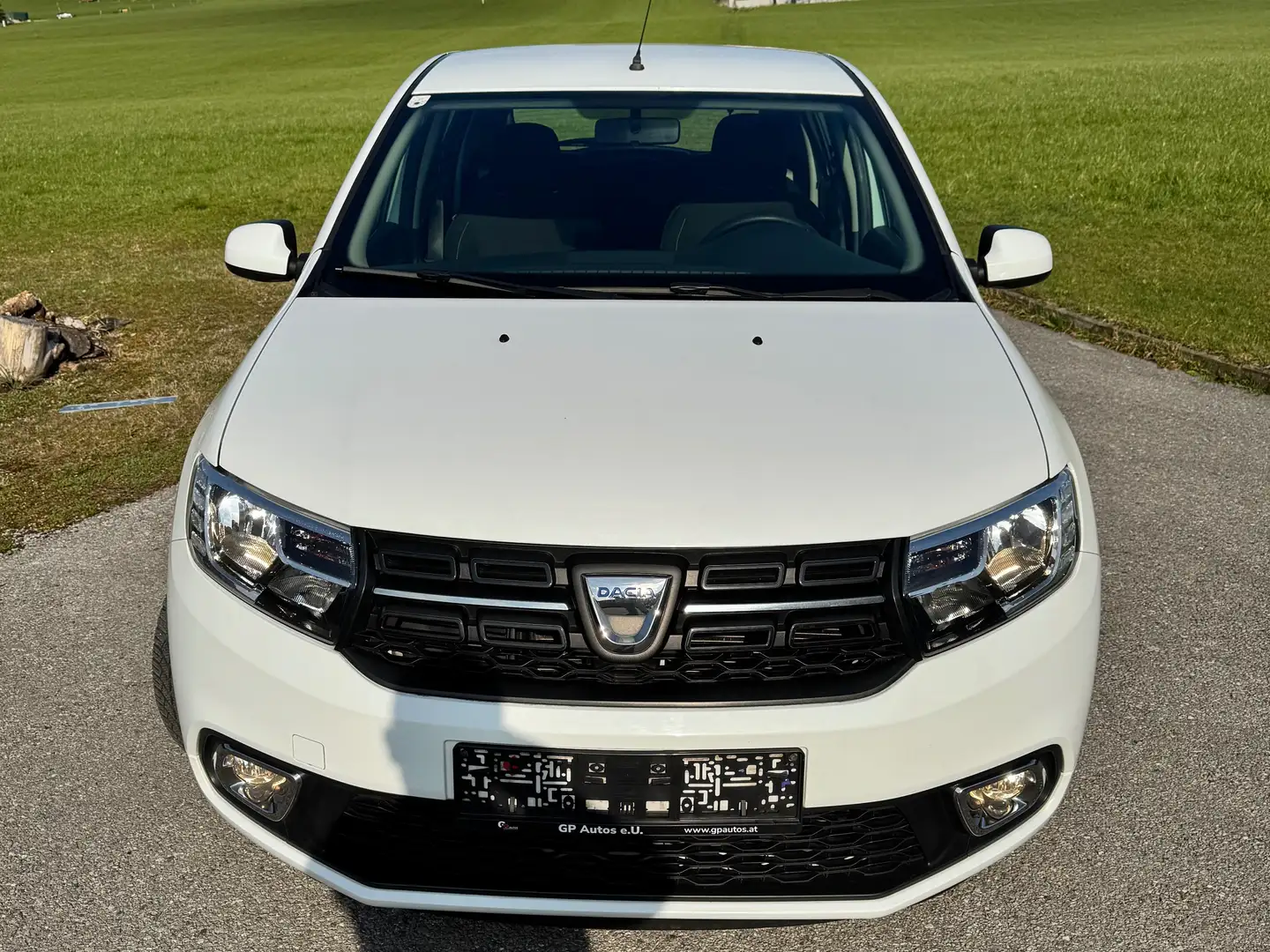 Dacia Sandero 1,0 - Pickerl ohne Mängel, Service/Bremsen NEU. Weiß - 2