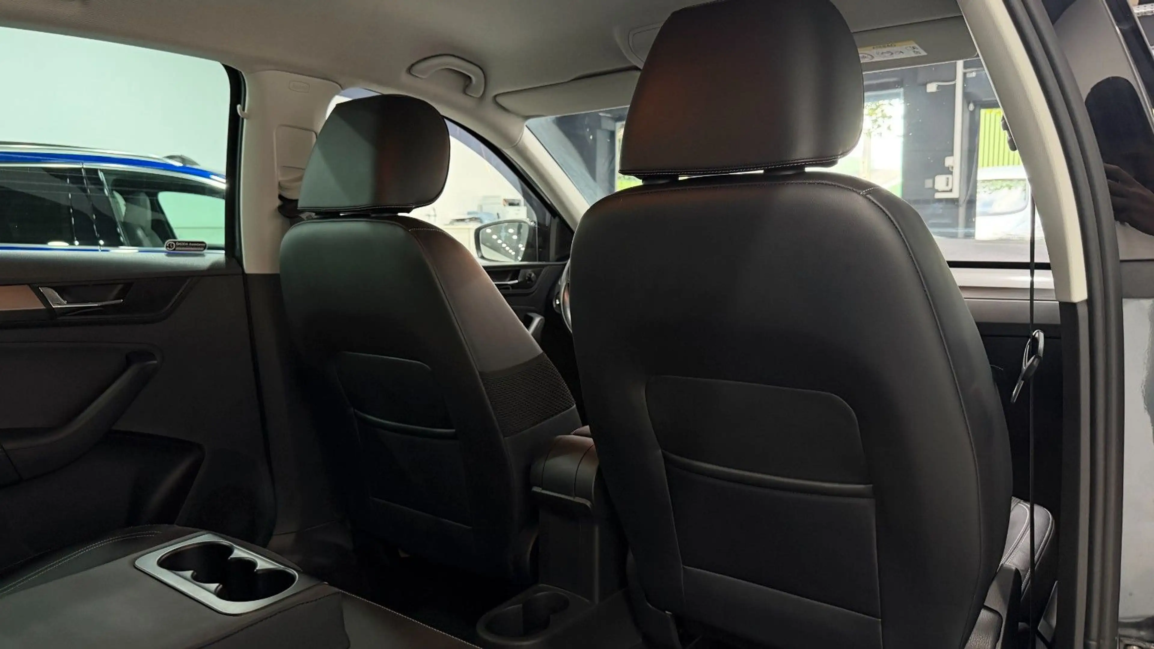 Skoda Rapid/Spaceback Spaceback Style/CarPlay/Kamera/LED/2.Hd/PA — photo 12