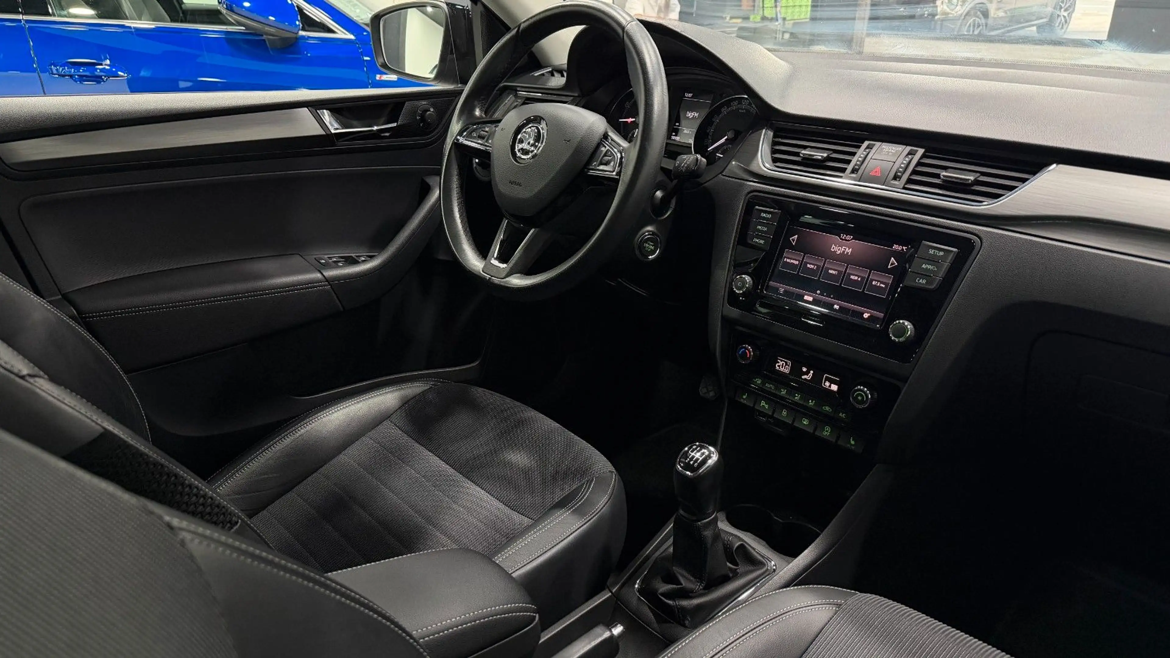 Skoda Rapid/Spaceback Spaceback Style/CarPlay/Kamera/LED/2.Hd/PA — photo 4
