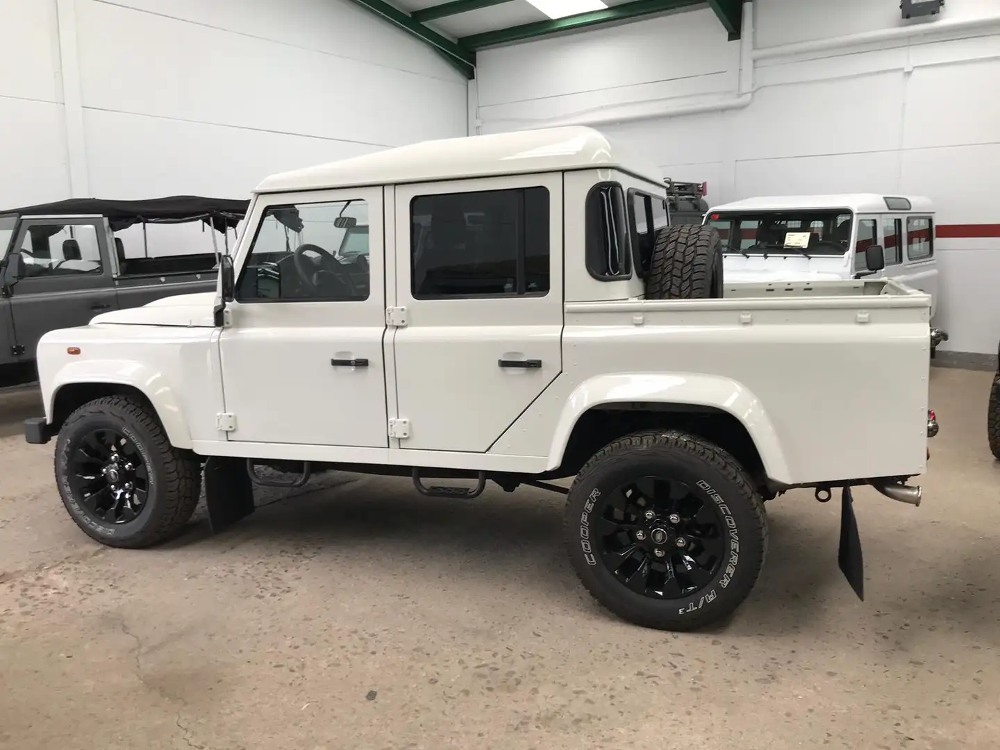 Land Rover Defender Defender 110 Td5 Weiß - 1