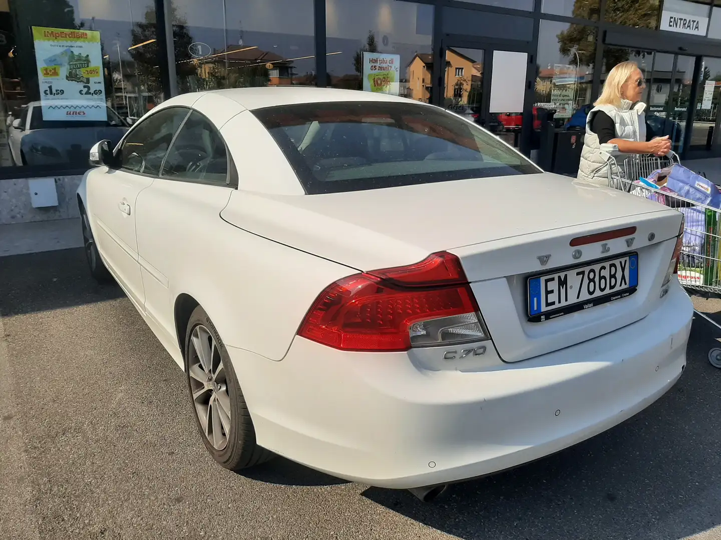 Volvo C70 C70 II 2005 2.0 d3 Momentum 150cv geartronic Bianco - 1