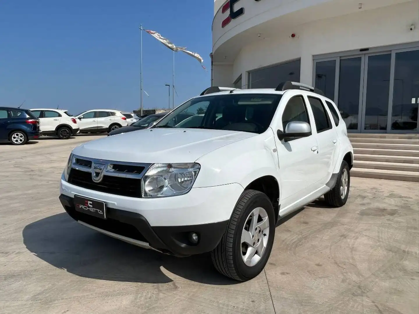 Dacia Duster 1.6 Laureate Gpl 4x2 110cv Bianco - 2