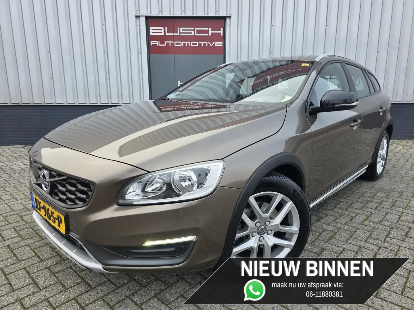 Volvo V60 Cross Country 2.0 T5 Summum | VAN 1e EIGENAAR | Kahverengi - 1