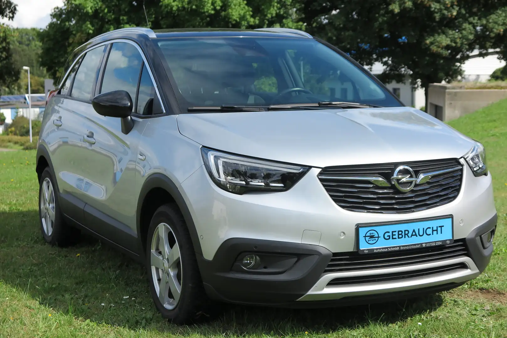 Opel Crossland X Innovation Grau - 2