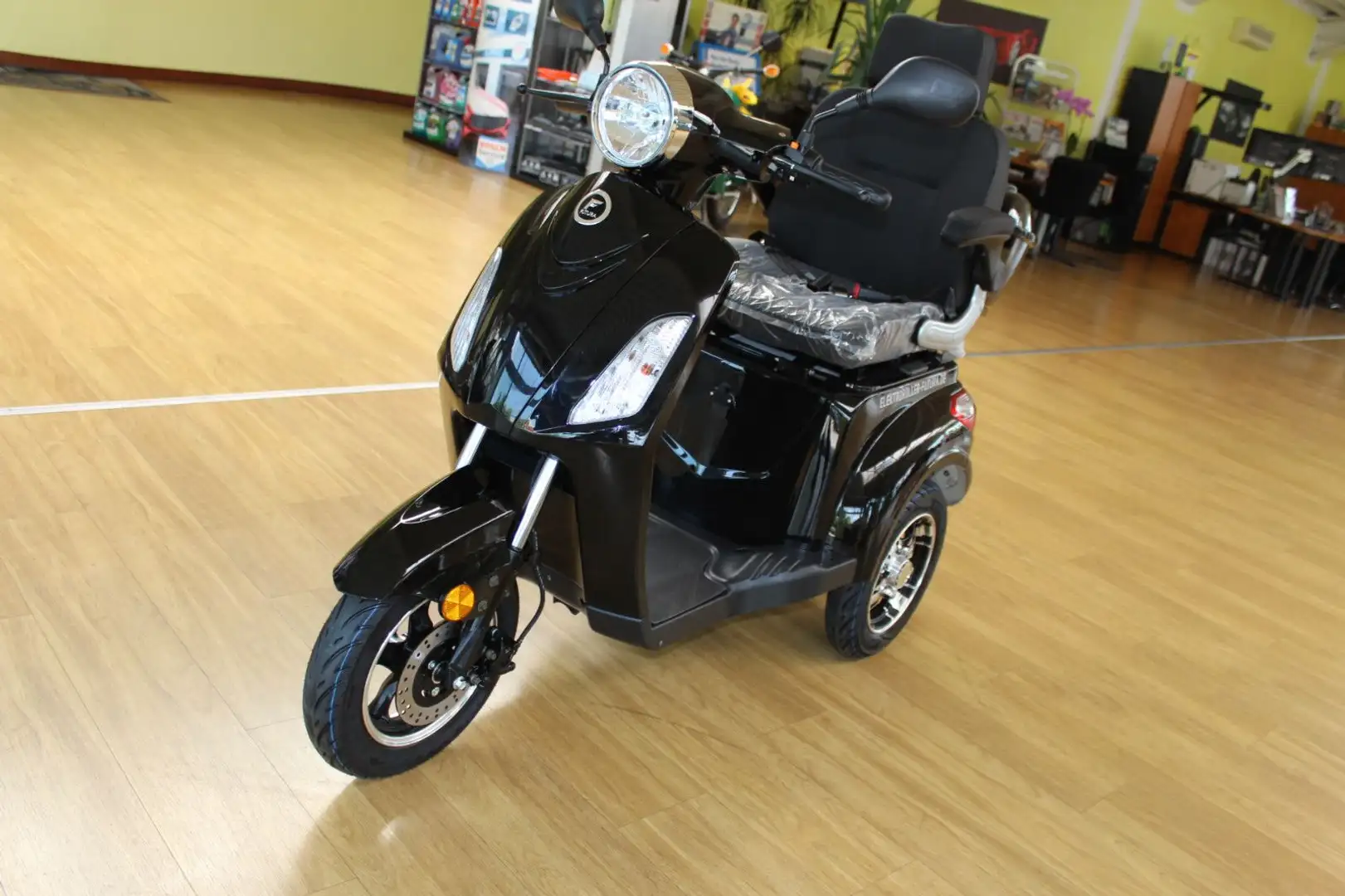 Sonstige Marken Futura  Vita Care  1000 Li Schwarz - 2