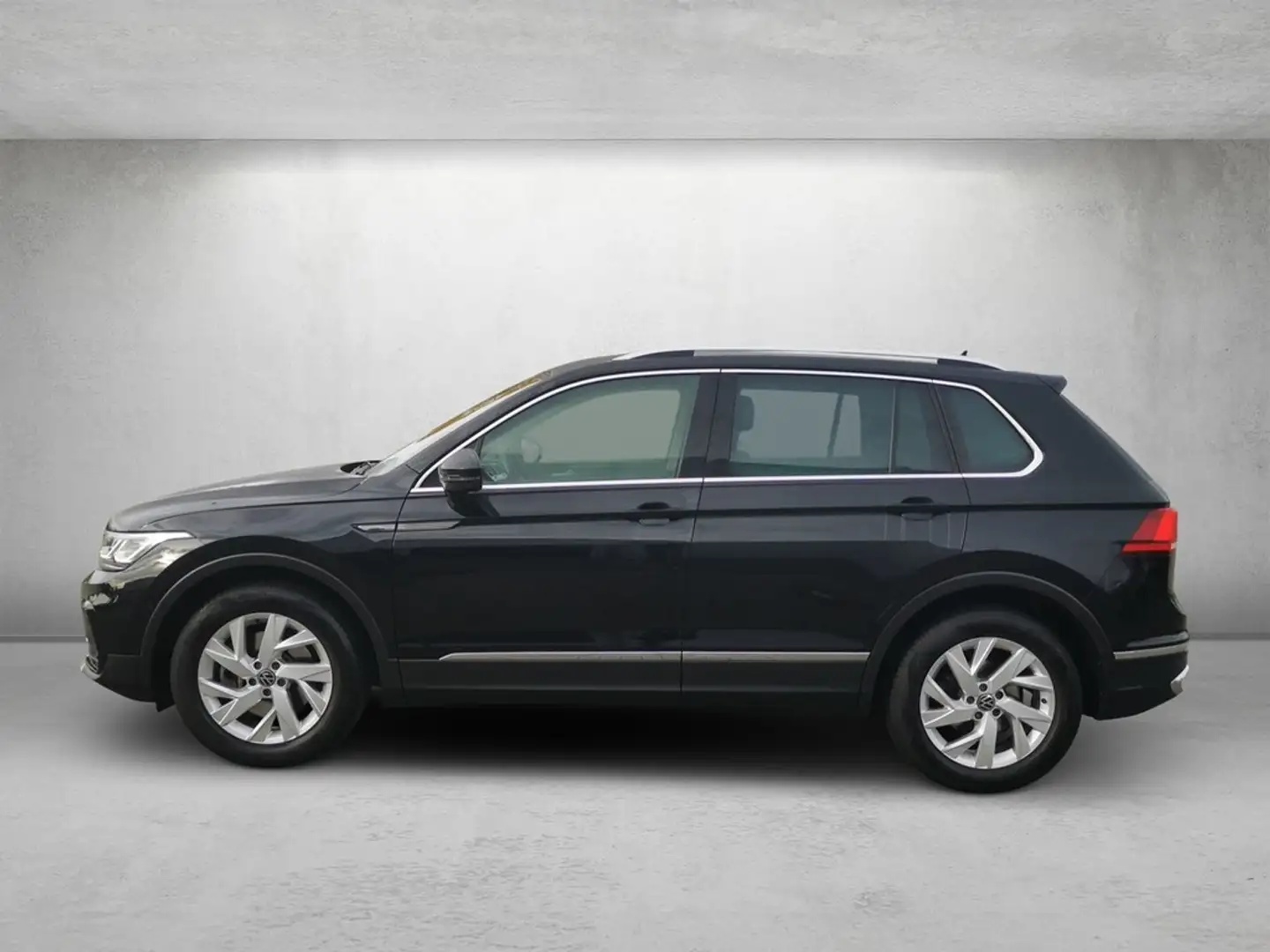 Volkswagen Tiguan 2.0 TSI 4Motion DSG Elegance *Navi* Schwarz - 2