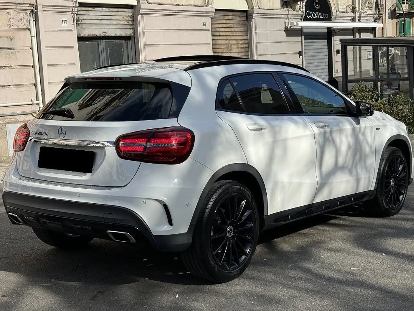 Mercedes-Benz GLA 200 GLA 200 d (EU6.2) Sport - 2