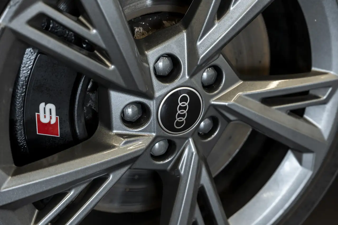 Audi S3 снимка Audi S3