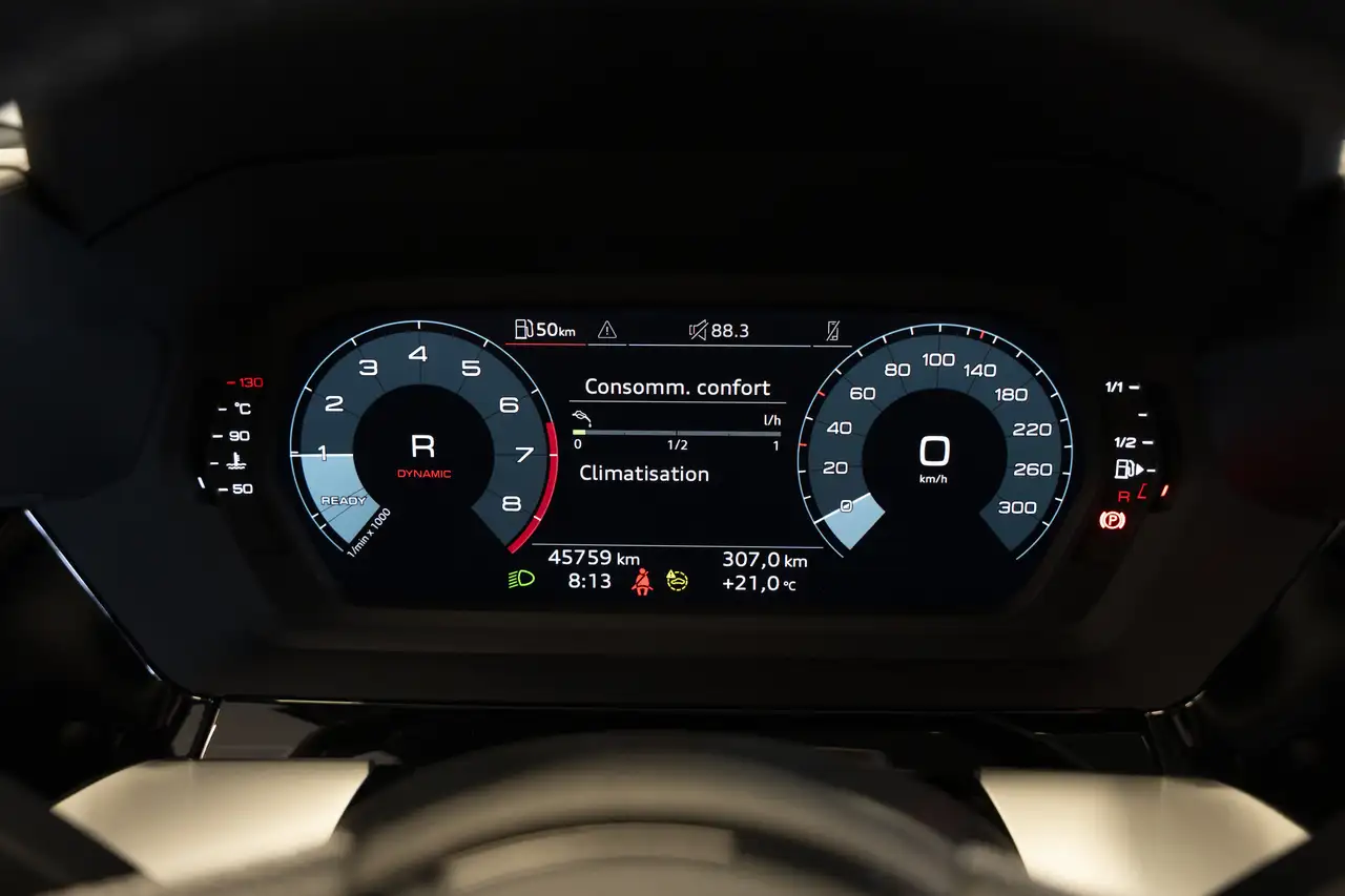 Audi S3 снимка Audi S3