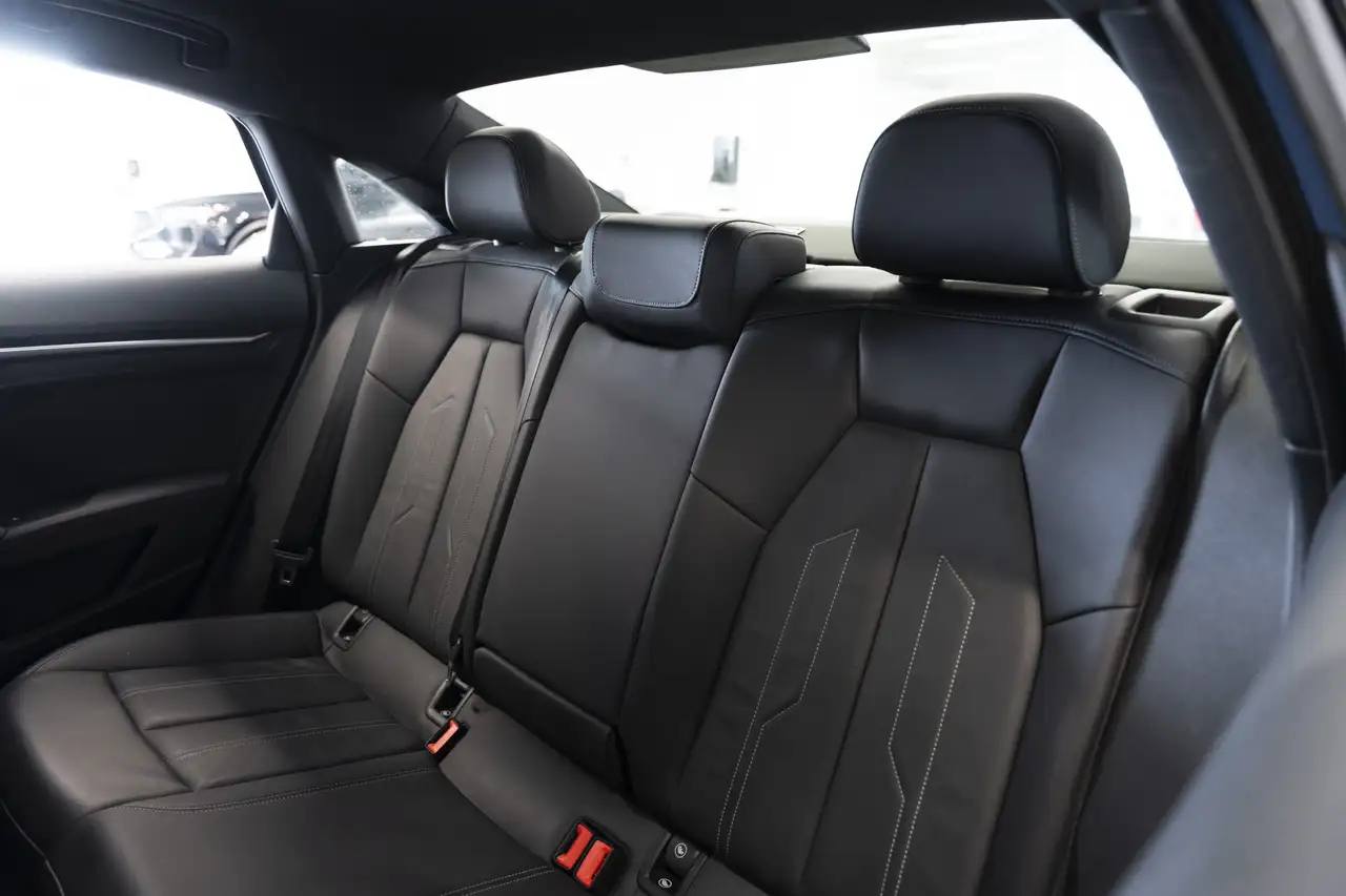 Audi S3 снимка Audi S3