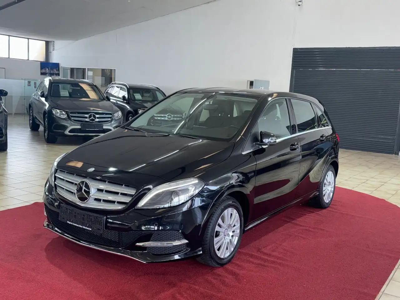 Mercedes-Benz B 200