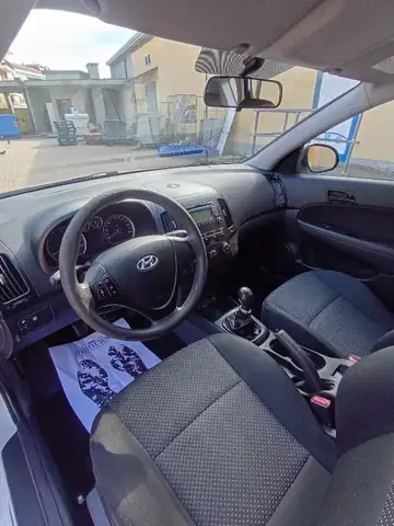 Hyundai I30 view 4