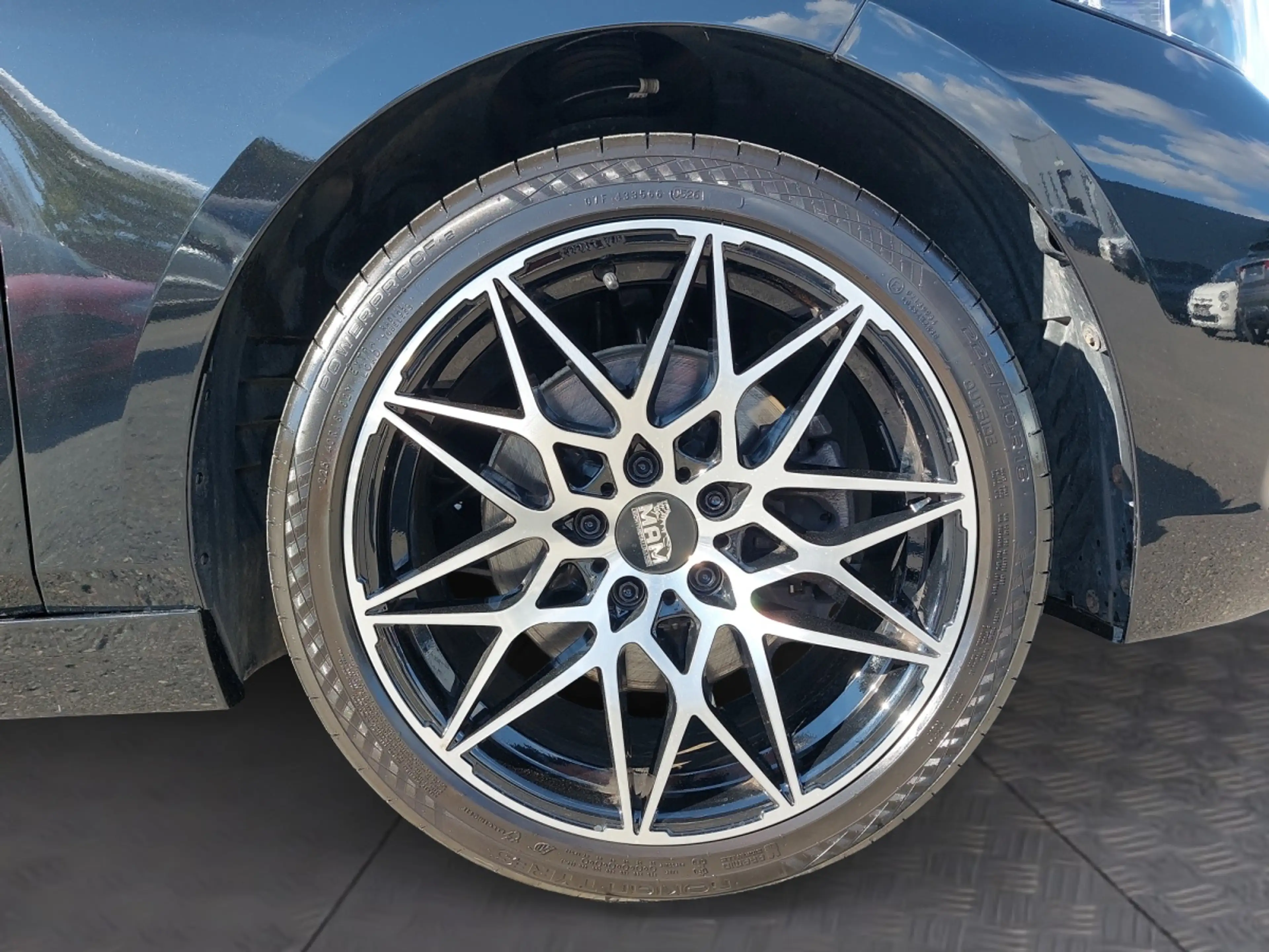BMW 116 d Advantage Aut. — photo 14