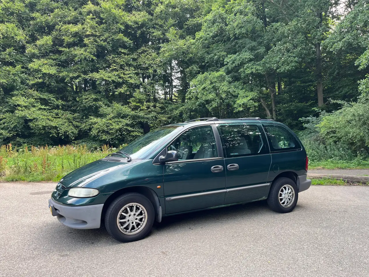 Chrysler Voyager 2.4i SE, foto 3