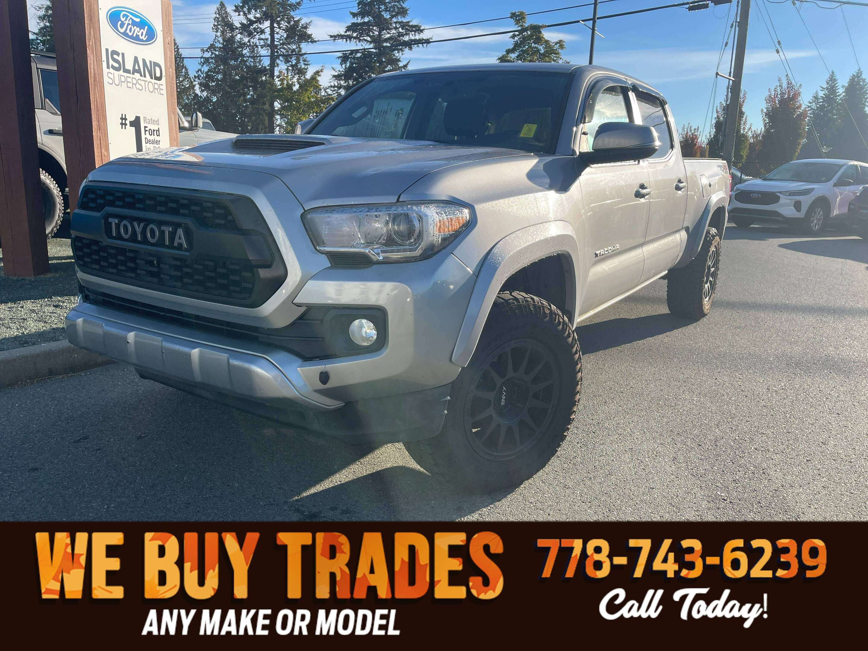  2016 Toyota Tacoma Pickup Truck Four-Wheel Drive Automatic