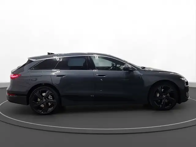 Audi A6 E-Tron view 5
