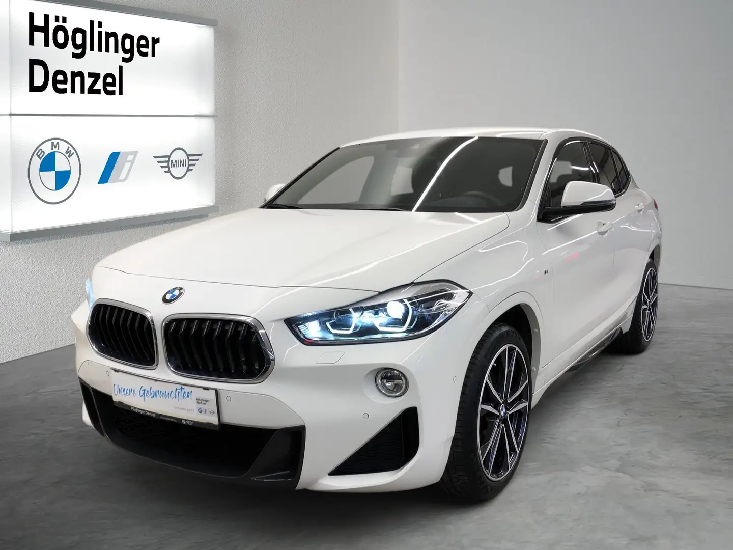 BMW X2 sDrive18i Weiß - 1