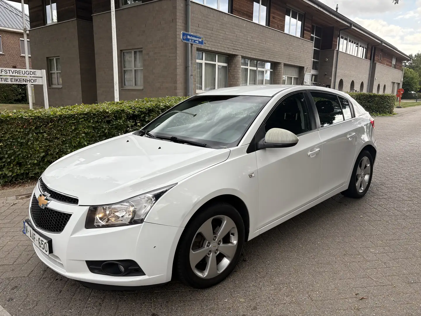 Chevrolet Cruze hatchback 2.0 TDCi LT - 1
