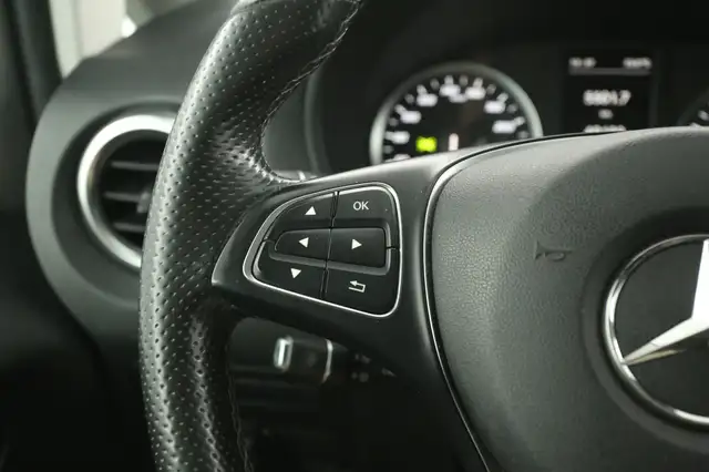 Mercedes-Benz Vito view 15