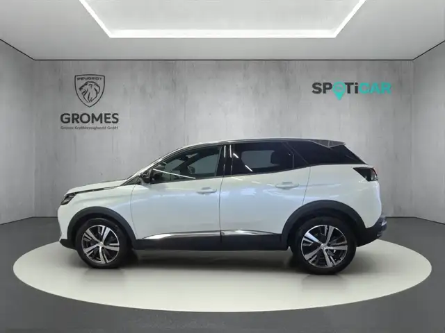 Peugeot 3008 view 6