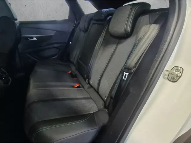 Peugeot 3008 view 8