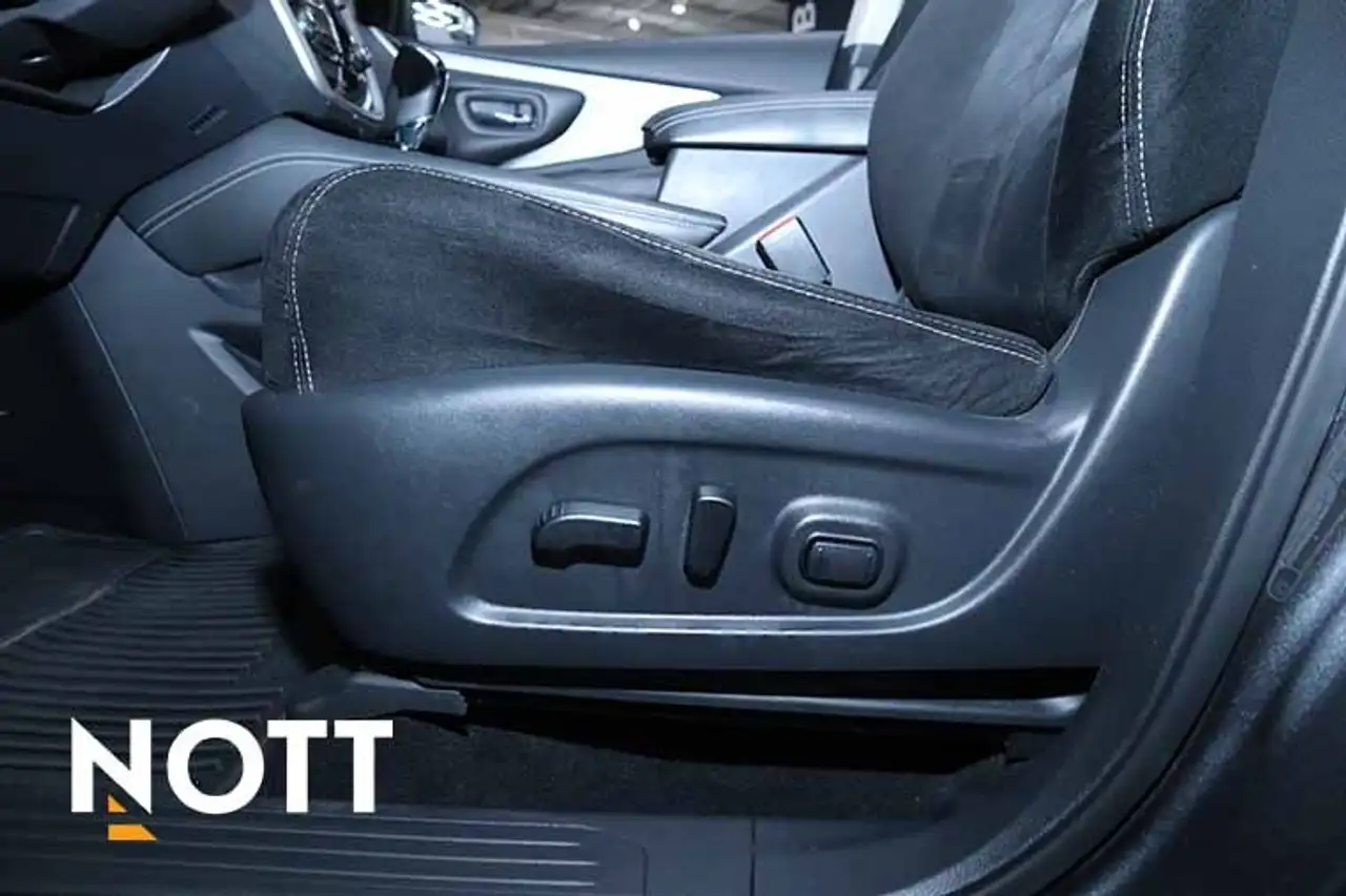 Nissan Murano снимка Nissan Murano
