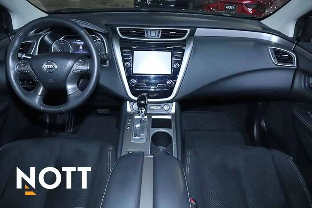 Nissan Murano снимка Nissan Murano