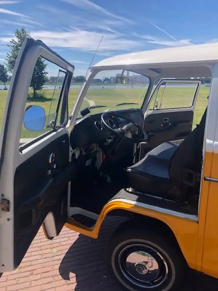 Volkswagen T2 9 persoons, foto 12