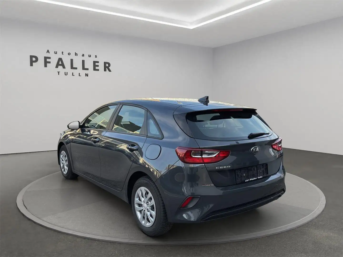 Kia Ceed / cee'd ceed 1,0 T-GDI GPF Titan Grau - 2