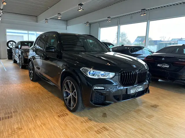 BMW X5 45e xDrive - Pano - Laser - Parking+ Driving+